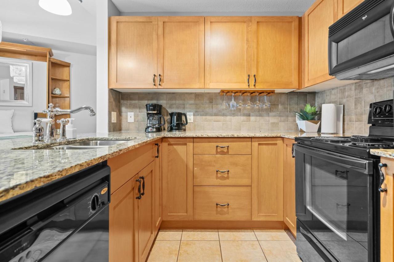 ⭐️ Luxury Mountain View Studio In Canmore ⭐️ ภายนอก รูปภาพ